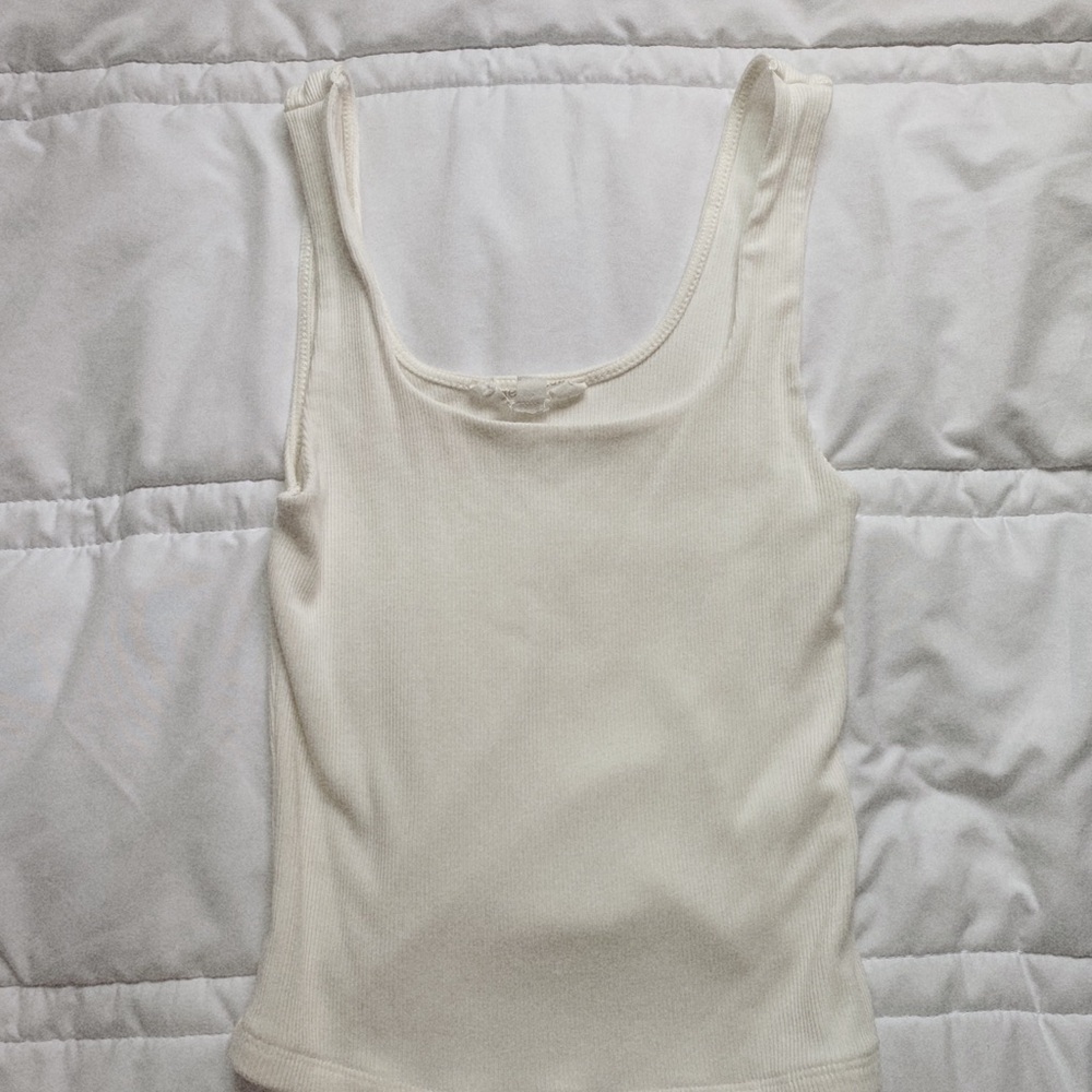 cream tank top